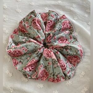 Add in bundle for total $15！Handmade Unique Hair Scrunchie Floral Pattern L size